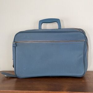 Vintage‎ Bantam Travelware Overnight Suitcase Bag Blue Carry-on  *READ*
